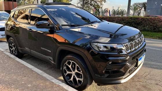 JEEP COMPASS 1.3 T270 TURBO FLEX LONGITUDE AT6